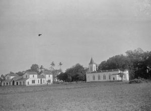 Kirken og kostskolen i Melpattambakkam, Arcot distrikt, Sydindien, 1923