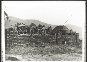 Building the school-house in Kumbo