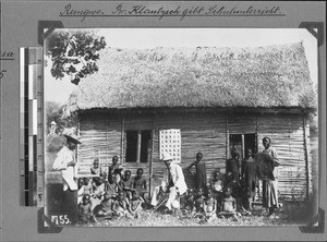 Missionary Klautzsch teaching, Rungwe, Tanzania, ca. 1903-1906