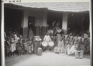 Chief of Okwawu with drums