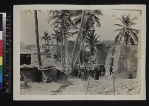 Women and children, Ghana, 1926