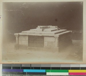 Benjamin Escande and Paul Minault's graves, Madagascar, ca.1900