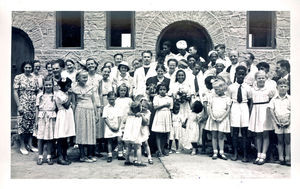 An Arabic wedding. Mustafa and Schafeequs wedding 11.2.1951. Also in the church in Sheikh Othma