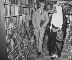 Information Minister Sheikh Isa and FBG Director Jørgen Nørgaard Pedersen during the opening of