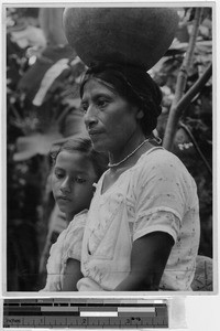 Portrait of an Aztec mother and daughter, Tamazunchale, Mexico, ca. 1946