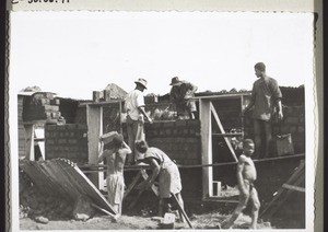 Building the Mission Station in Kishong