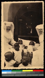 Little ones at the mission, Congo, ca. 1920-1940