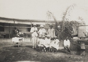 Dr Henshaw and relatives, Nigeria, 1935