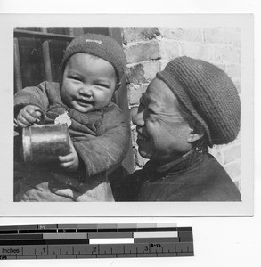 Woman and child in Guilin, China, 1947