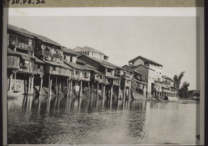 Building on piles in Hinnen