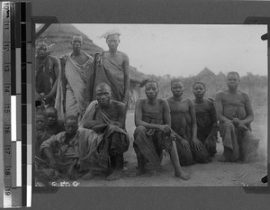 Isaragata/Isalagata and his wives, Unyamwezi, Tanzania