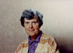 Elisabeth Holst Jensen, frivillig