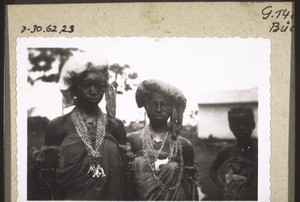 Brides of the Nkorang tribe (near Nwereme) with silver jewellery