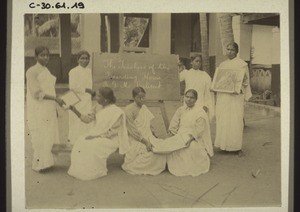 Christian teachers in the home for schoolgirls in Kalikut