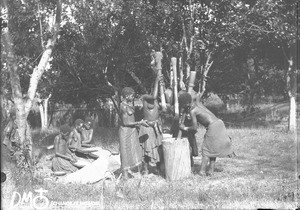 Young girls preparing flour, Valdezia, South Africa, ca. 1896-1911