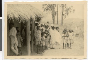 Church and congregation, Korme, Ethiopia, ca.1951-1952