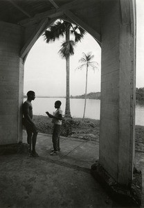 Along the Ogooue river, in Gabon