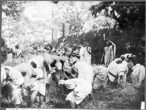 Seminarists of the teachers' seminar in Marangu washing at a river, Tanzania, ca.1911-1938