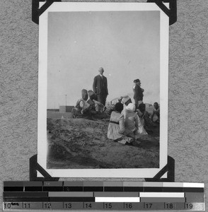 Herero women during a soccer game, Walvisbay, South Africa East, October 1933