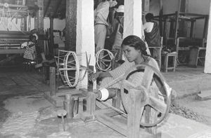 South India, Tiruvannamalai 1977. The Weaving School for widows with children. The Danish Missi