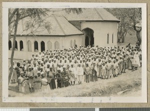 Church gathering, Chogoria, Kenya, 1936