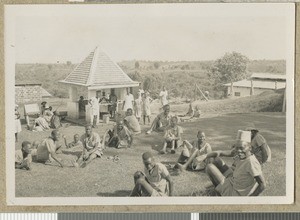 Patients at the dressing shelter, Chogoria, Kenya, ca.1949