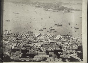 Hong Kong (middle part), bird's eye view, opposite the Kau long peninsula, the landing-place of the German