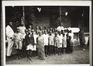 Schoolchildren from an outstation
