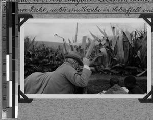 Brother Moths is showing biblical pictures to Africans near Tabase, South Africa East, 1933-12-17