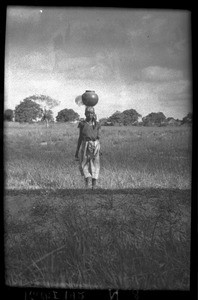 Water carrier, Mozambique, ca. 1933-1939