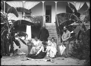 Group of Swiss missionaries in front of the mission house in Antioka, Mozambique, 1902