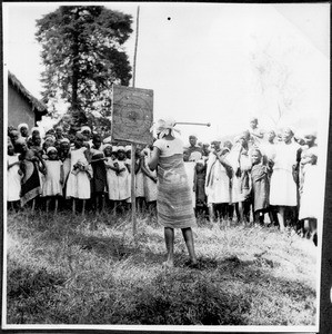 A children's game, Gonja, Tanzania, ca.1927-1938