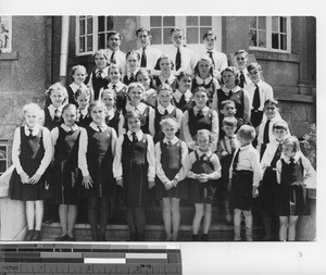 Russian emigrant children at Dalian, China, 1939