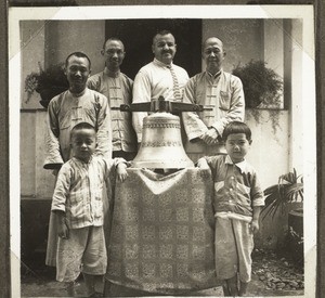 Dedication of the bell in Laolung. 1938