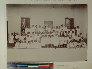 Teachers and school children at Mission Station school, Soavina, Madagascar, 1922-09-20