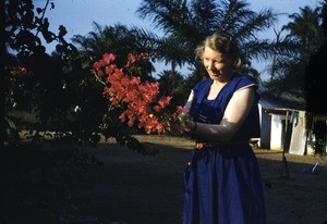 Else Heggheim and the bougainvillea, Bankim, Adamaoua, Cameroon, 1953-1962