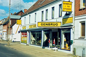 Horsens, 17.4.2000. Genbrug i 2 etager, til støtte for Ydre Mission