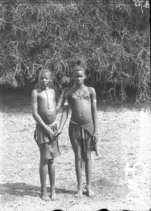 African girls, Valdezia, South Africa, ca. 1896-1911