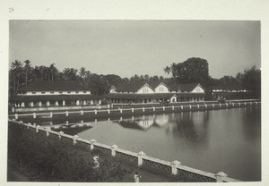 Calicut: Tank mit Townhall u. Commercial school