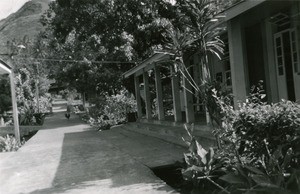 A street in the village of Orofara, in front of the medical center