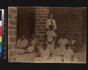 Group portrait of nurses, Jammalamadugu Hospital, Andhra Pradesh, India, ca. 1908-1912