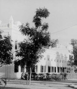 Nordindien, Santal Parganas. Kaerabani Gymnasium