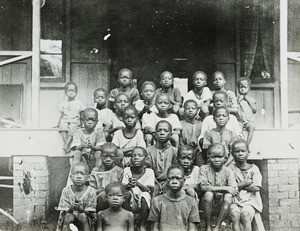 Mrs Padfield's class, Congo, ca. 1900-1915