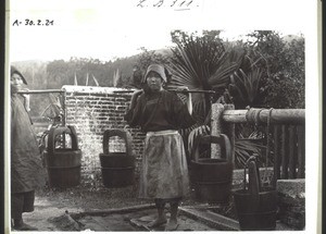 Brunnen in Tschonghangkang. Unter Miss. Morgenrot gegraben - enthält sehr gutes Wasser