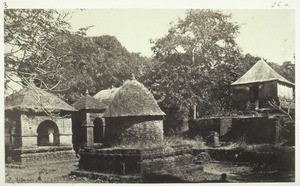 Sanyasi cells above the temple in Kateri