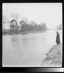 Water wheels, Chengdu, China, ca.1900-1920