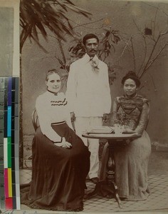 Marie Siqueland together with Ida and her husband Rakotovao, Antananarivo, Madagascar, ca.1907