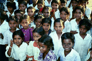 Børn fra skole i Tiruvannamalai