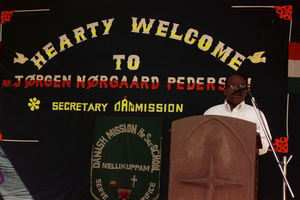 Headmaster Danisl Jeyakumar giving a welcome to Deputy General Secretary Jørgen Nørgaard Peders