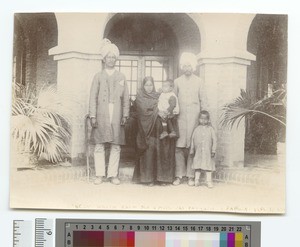 Jai Parkash and Family, Punjab, Pakistan, ca.1910